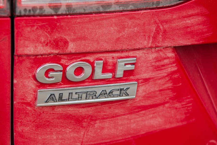 Логотип Volkswagen Golf Alltrack 2017 года  (AU) (фото 25 из 29)